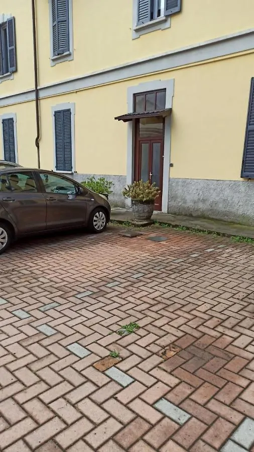 Beautiful Bohemian Apartment In Center Conditioned Air Como Italy
