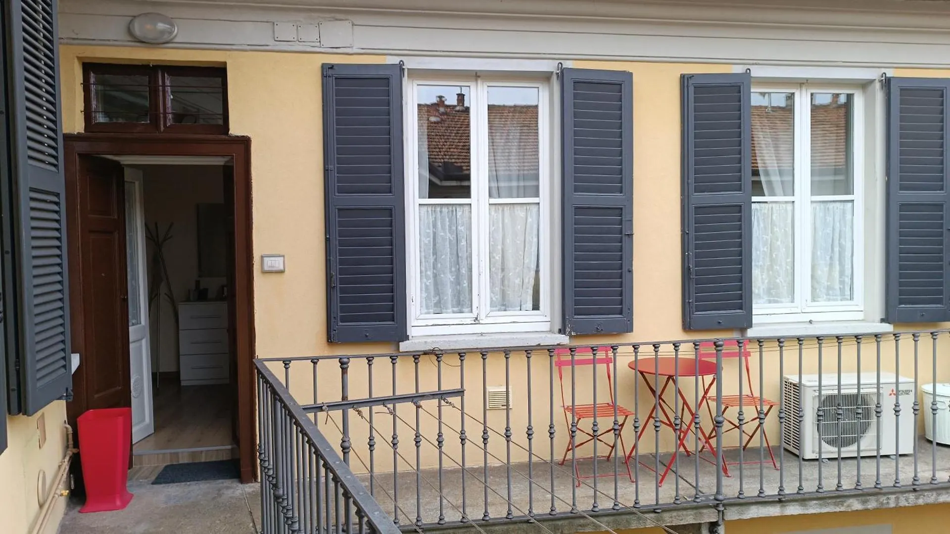 Beautiful Bohemian Apartment In Center Conditioned Air Como